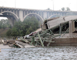 Minneapolisbridge.jpg